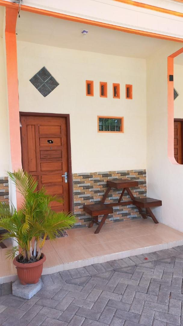 Angler Family Guest House Blitar Exterior foto